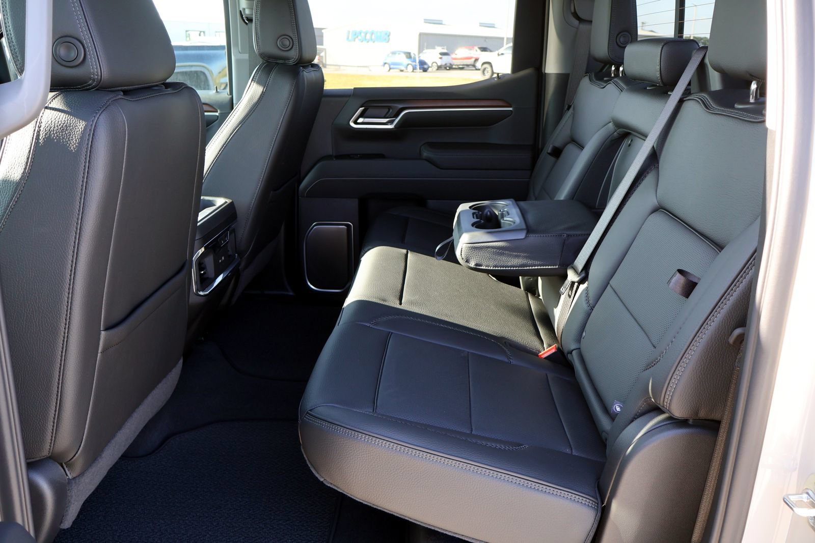 2026 GMC Sierra 1500 Denali - Photo 7