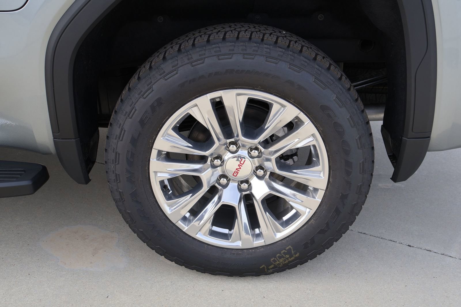 2026 GMC Sierra 1500 Denali - Photo 6