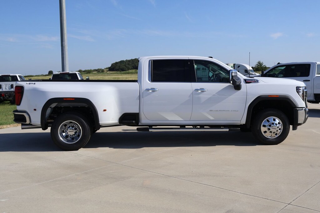 New 2026 GMC Sierra 3500 HD SLT DRW Truck