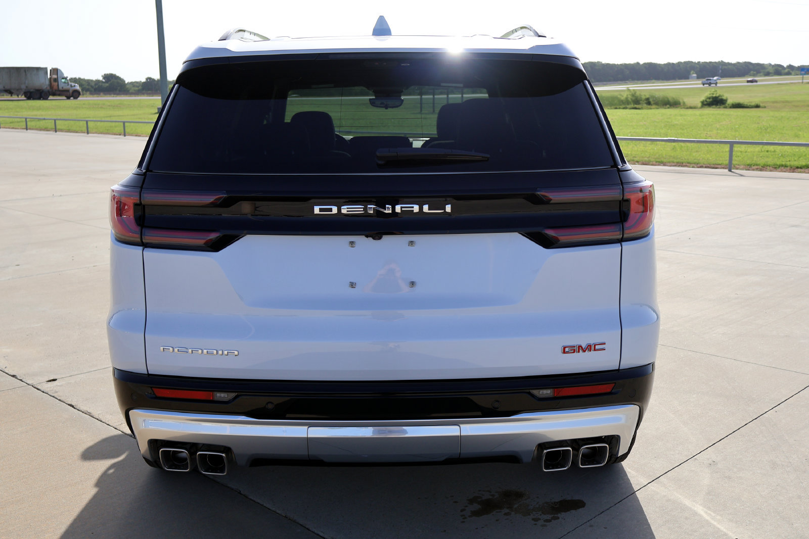 New 2026 GMC Acadia Denali SUV