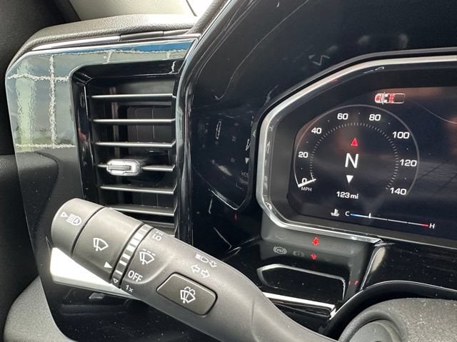 2026 GMC Sierra 1500 SLE - Photo 12