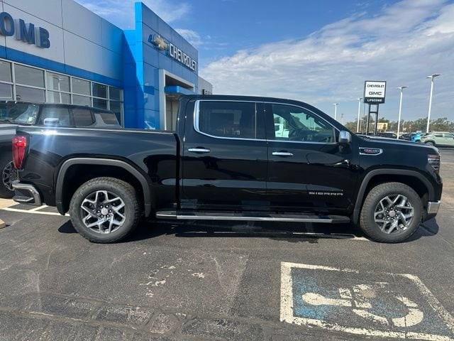 2026 GMC Sierra 1500 SLT - Photo 7