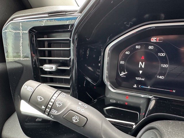 2026 GMC Sierra 1500 SLE - Photo 12