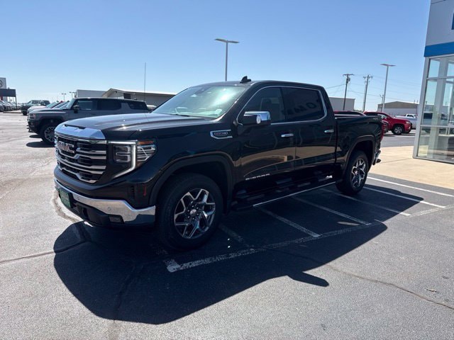 2026 GMC Sierra 1500 SLT - Photo 4