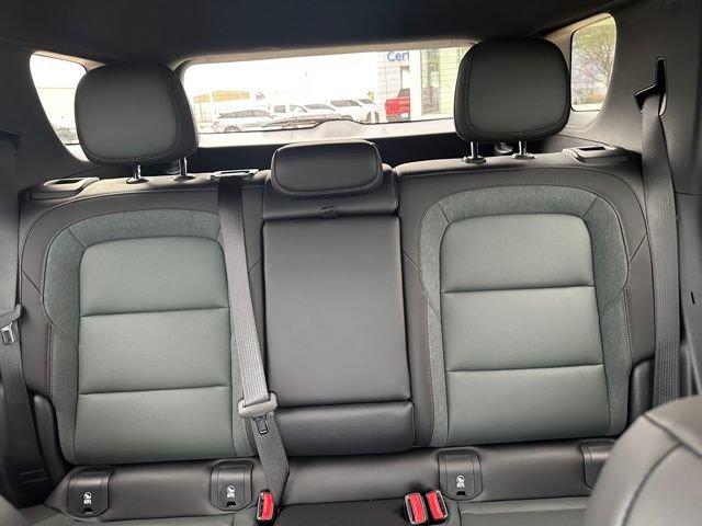 2026 GMC Terrain AT4 - Photo 31