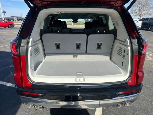 2026 GMC Acadia Denali - Photo 37