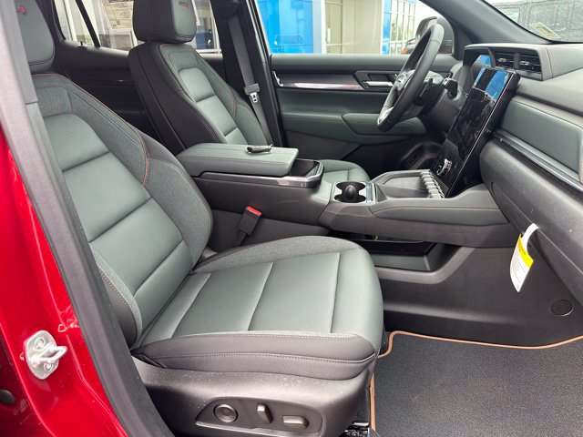 2026 GMC Terrain AT4 - Photo 10