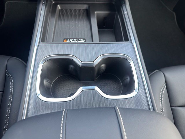 2026 GMC Acadia Elevation - Photo 23
