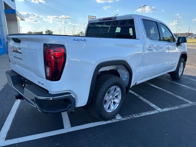 2026 GMC Sierra 1500 SLE - Photo 6
