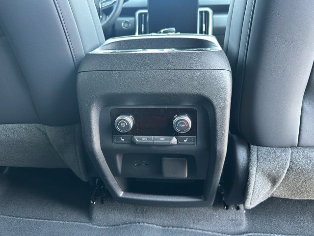 2026 GMC Acadia Elevation - Photo 27