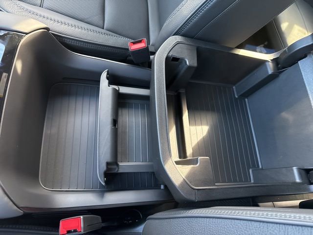 2026 GMC Yukon XL Denali - Photo 23
