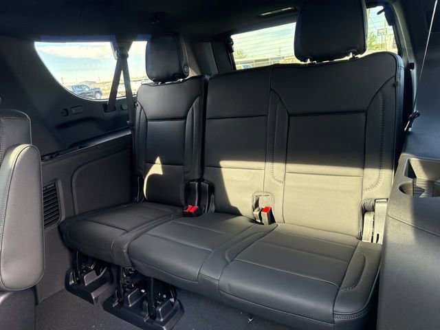 2026 GMC Yukon XL Denali - Photo 29
