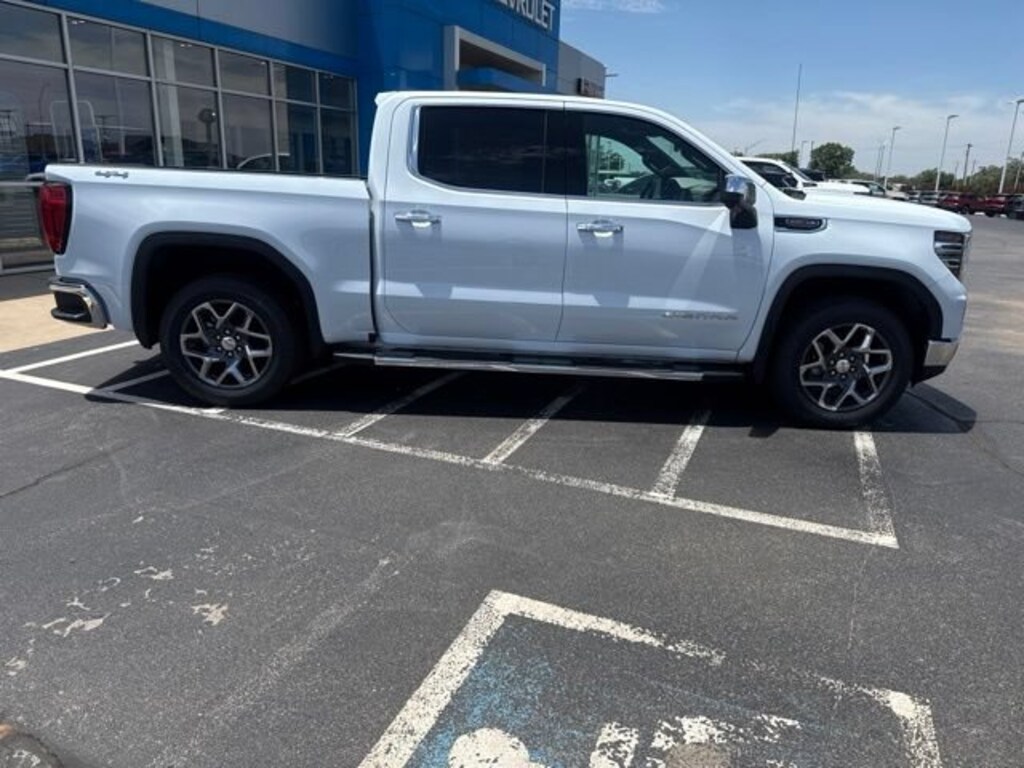 New 2026 GMC Sierra 1500 SLT Truck