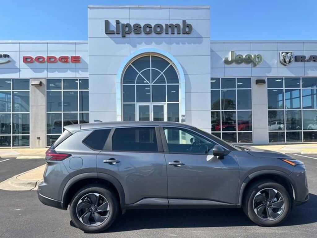 Used 2024 Nissan Rogue SV Intelligent AWD SUV