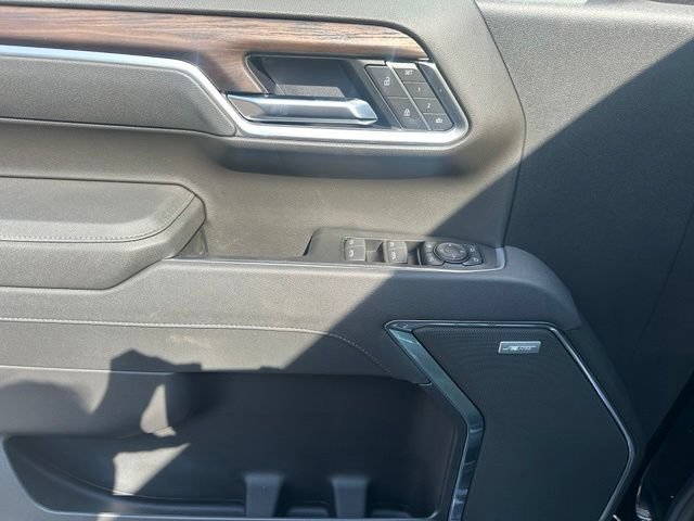2026 GMC Sierra 1500 SLT - Photo 8