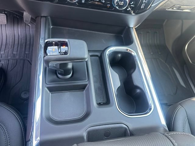 2026 GMC Sierra 1500 SLT - Photo 18