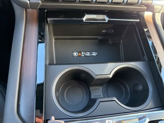 2026 GMC Yukon XL Denali - Photo 21