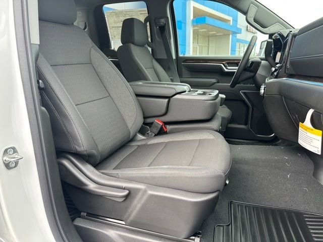 2026 GMC Sierra 1500 SLE - Photo 10