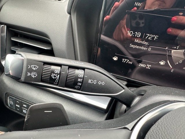 2026 GMC Terrain AT4 - Photo 13
