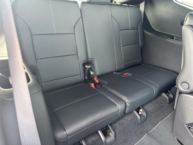 2026 GMC Acadia Elevation - Photo 12