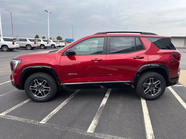 2026 GMC Terrain AT4 - Photo 4