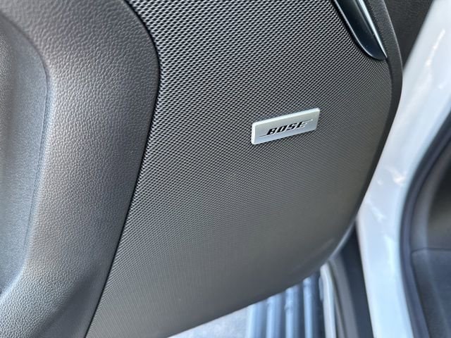 2026 GMC Yukon XL Denali - Photo 13
