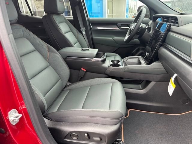 2026 GMC Terrain AT4 - Photo 10