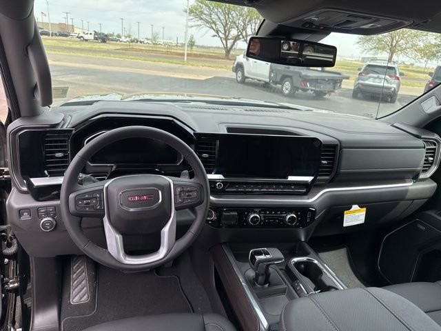 2026 GMC Sierra 1500 SLT - Photo 10