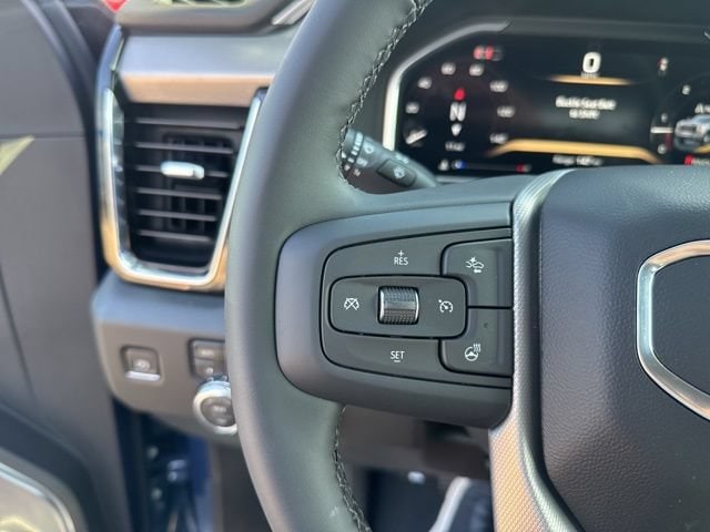2026 GMC Sierra 3500HD Denali - Photo 18