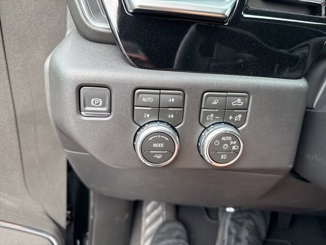 2026 GMC Sierra 1500 SLT - Photo 13