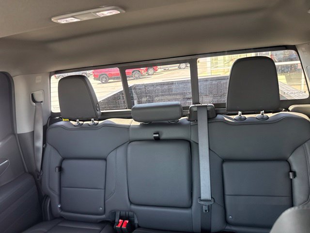 2026 GMC Sierra 1500 SLT - Photo 14