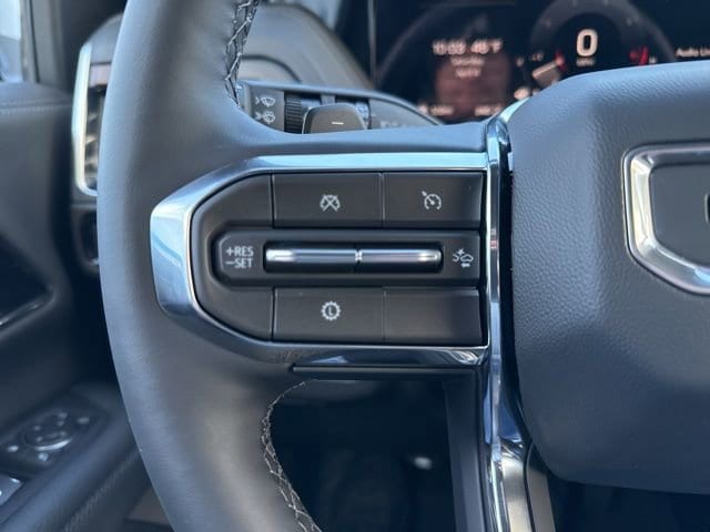 2026 GMC Yukon XL Denali - Photo 15