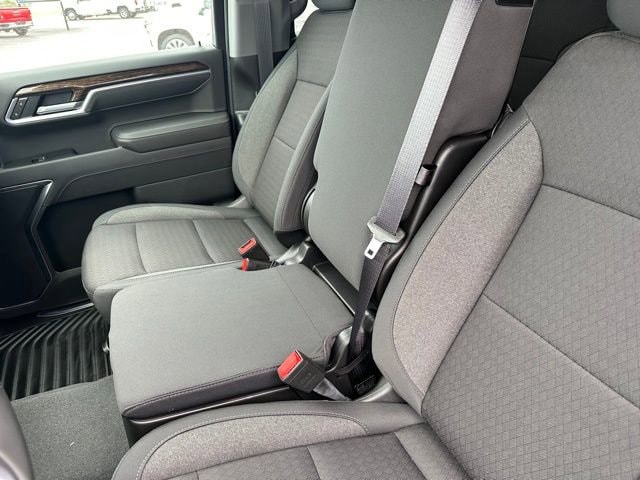 2026 GMC Sierra 1500 SLE - Photo 23