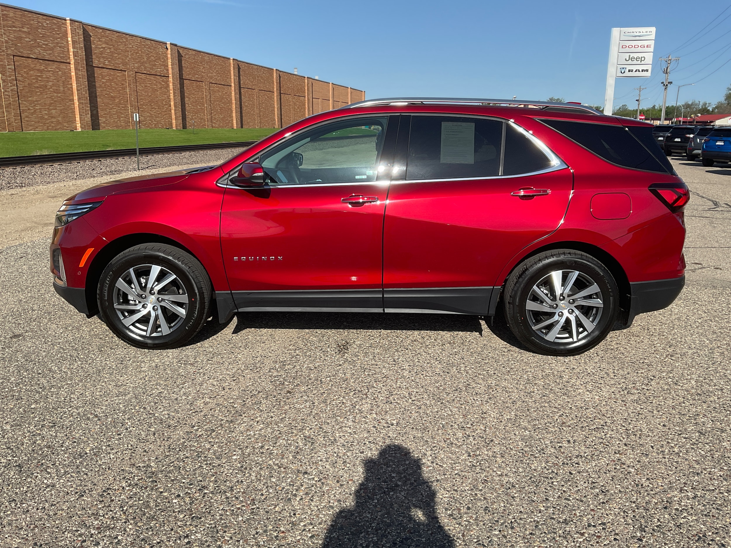 Used 2024 Chevrolet Equinox Premier with VIN 3GNAXXEG0RL217358 for sale in Litchfield, Minnesota