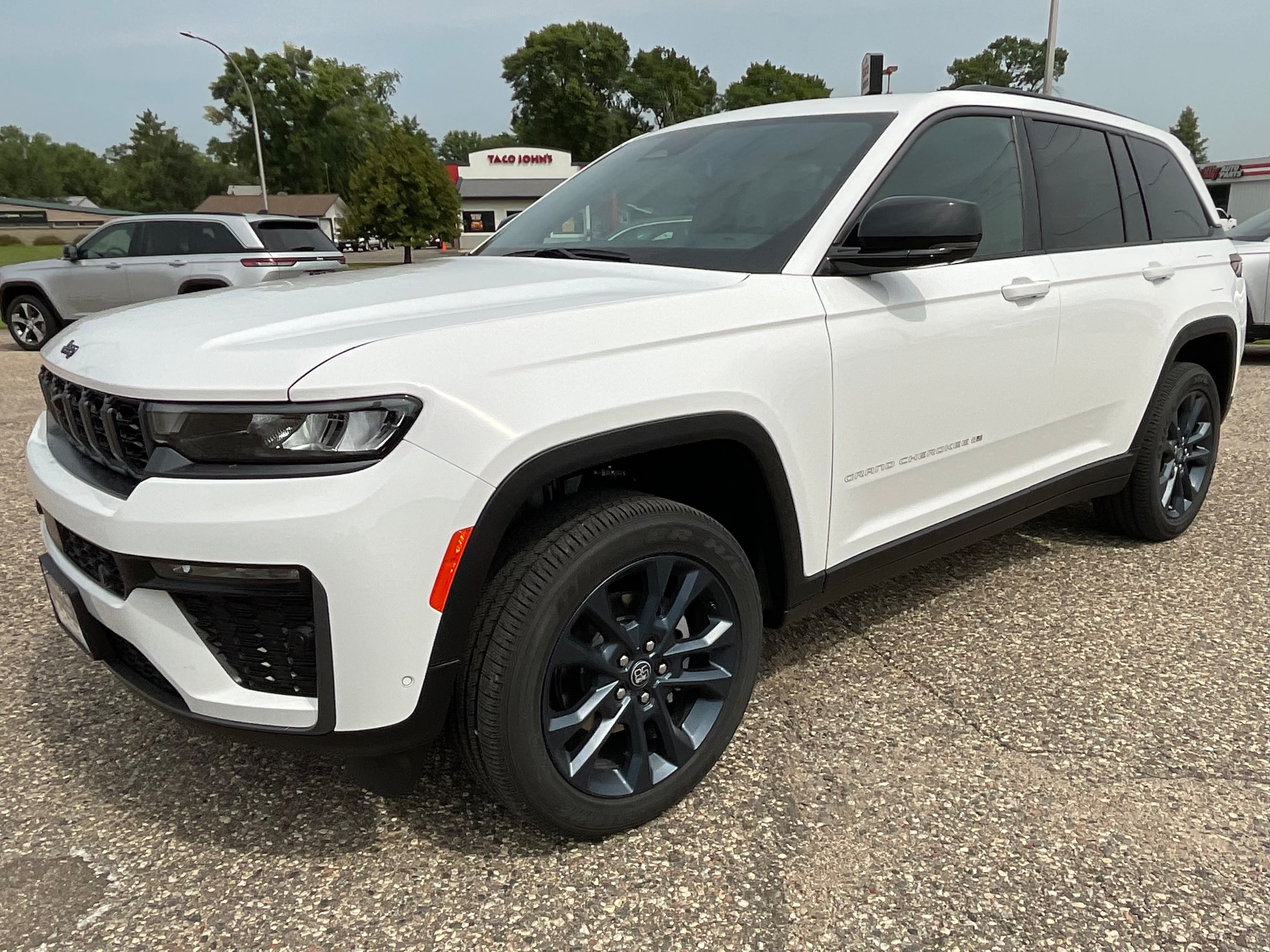 2026 Jeep Grand Cherokee Sport Utility 
