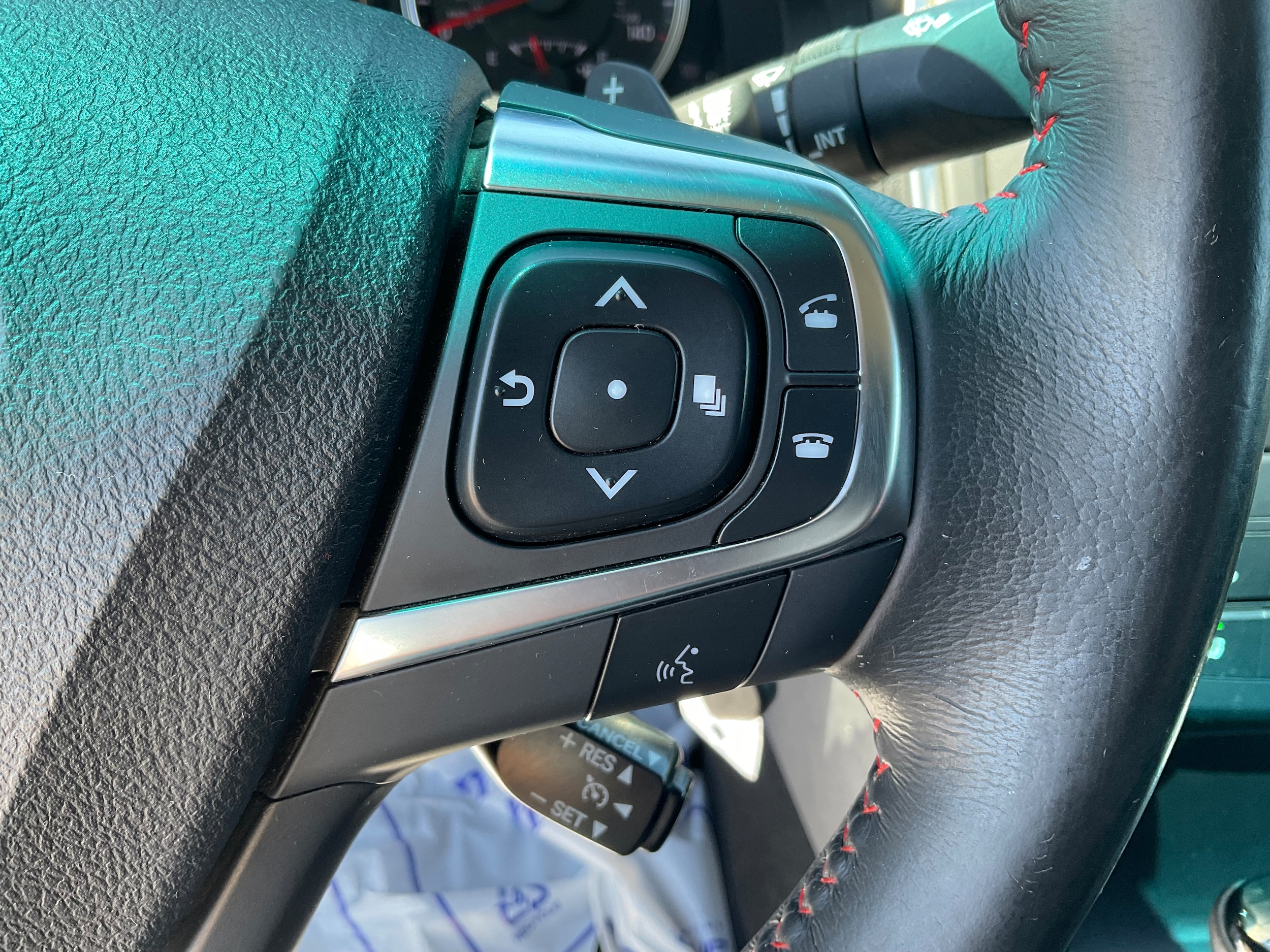 2016 Toyota Camry Special Edition - Photo 14