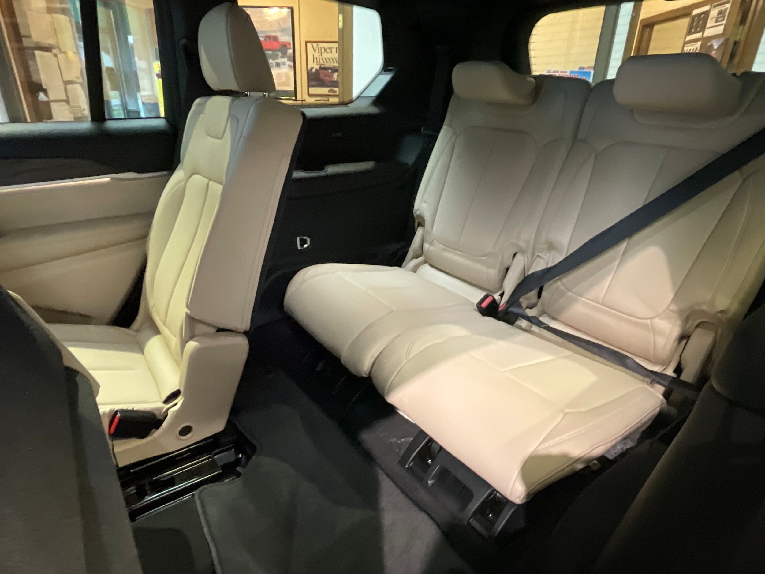 2026 Jeep Grand Cherokee L Limited - Photo 6