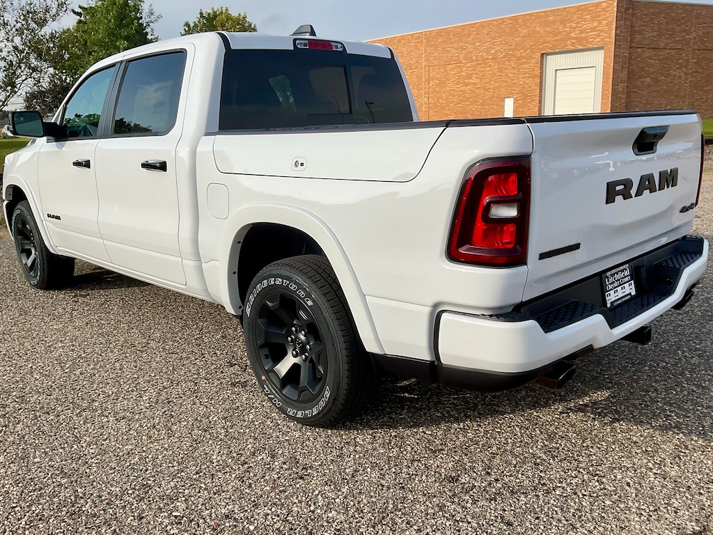 2026 Ram 1500 Big Horn photo 2