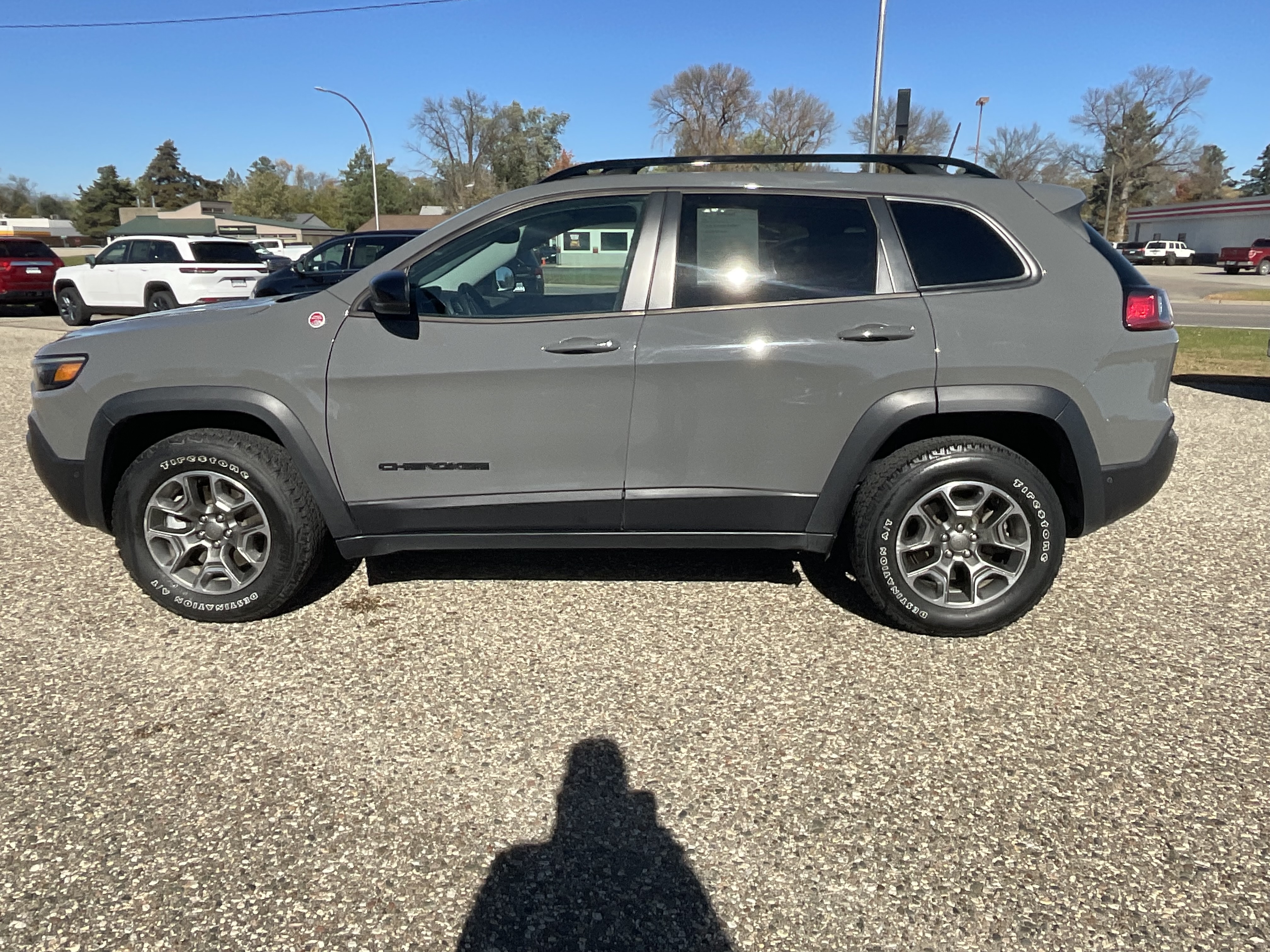 Used 2023 Jeep Cherokee Trailhawk with VIN 1C4PJMBN7PD106069 for sale in Litchfield, Minnesota