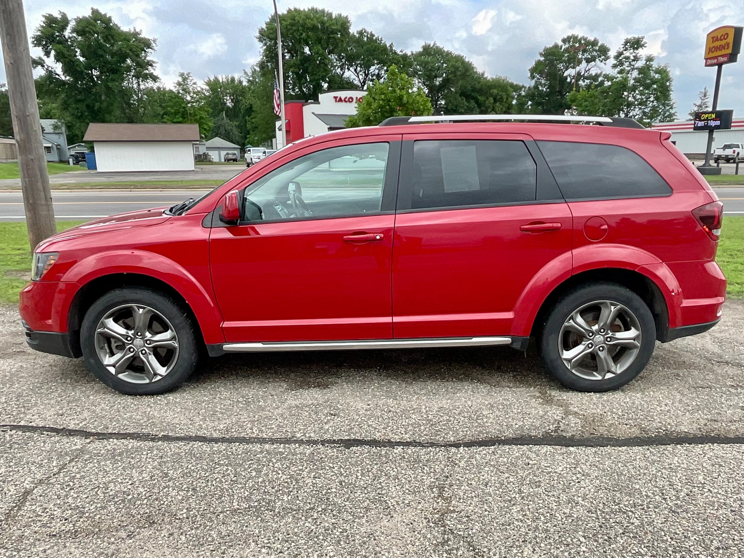 Used 2015 Dodge Journey CrossRoad with VIN 3C4PDDGG0FT584814 for sale in Litchfield, Minnesota