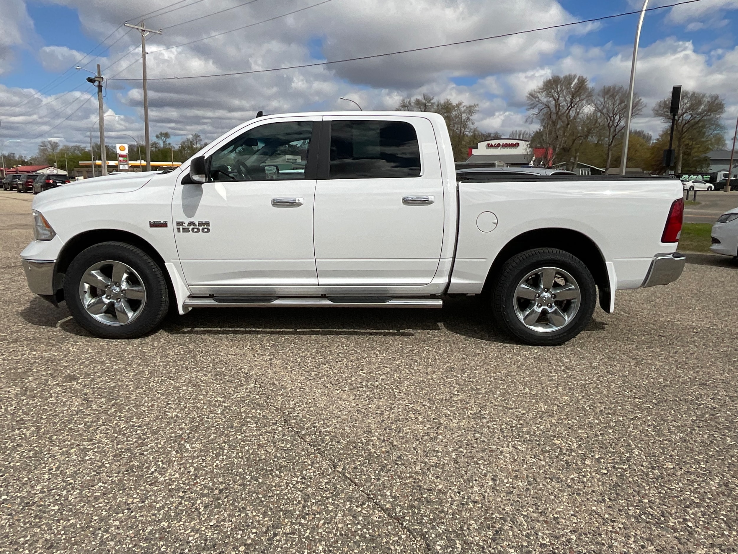 Used 2018 RAM Ram 1500 Pickup Big Horn with VIN 3C6RR7LT5JG264685 for sale in Litchfield, Minnesota