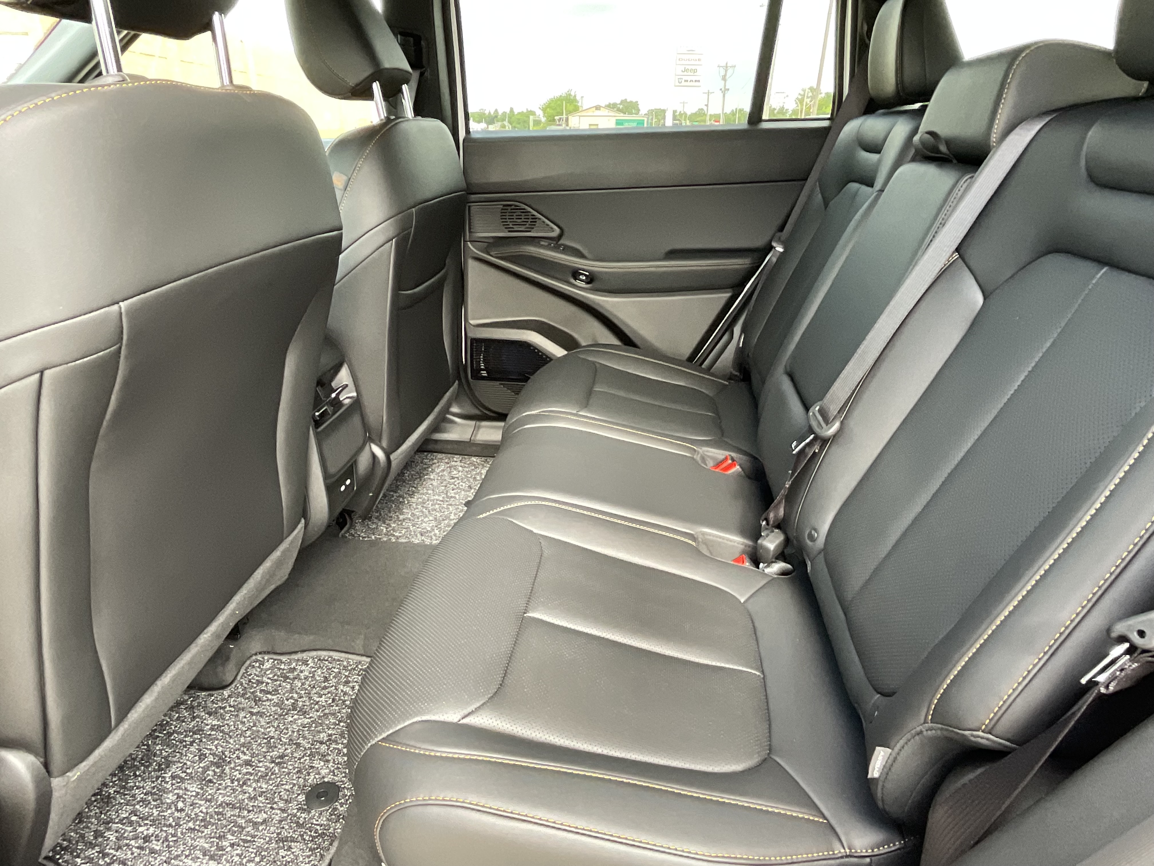 2026 Jeep Cherokee Limited - Photo 16