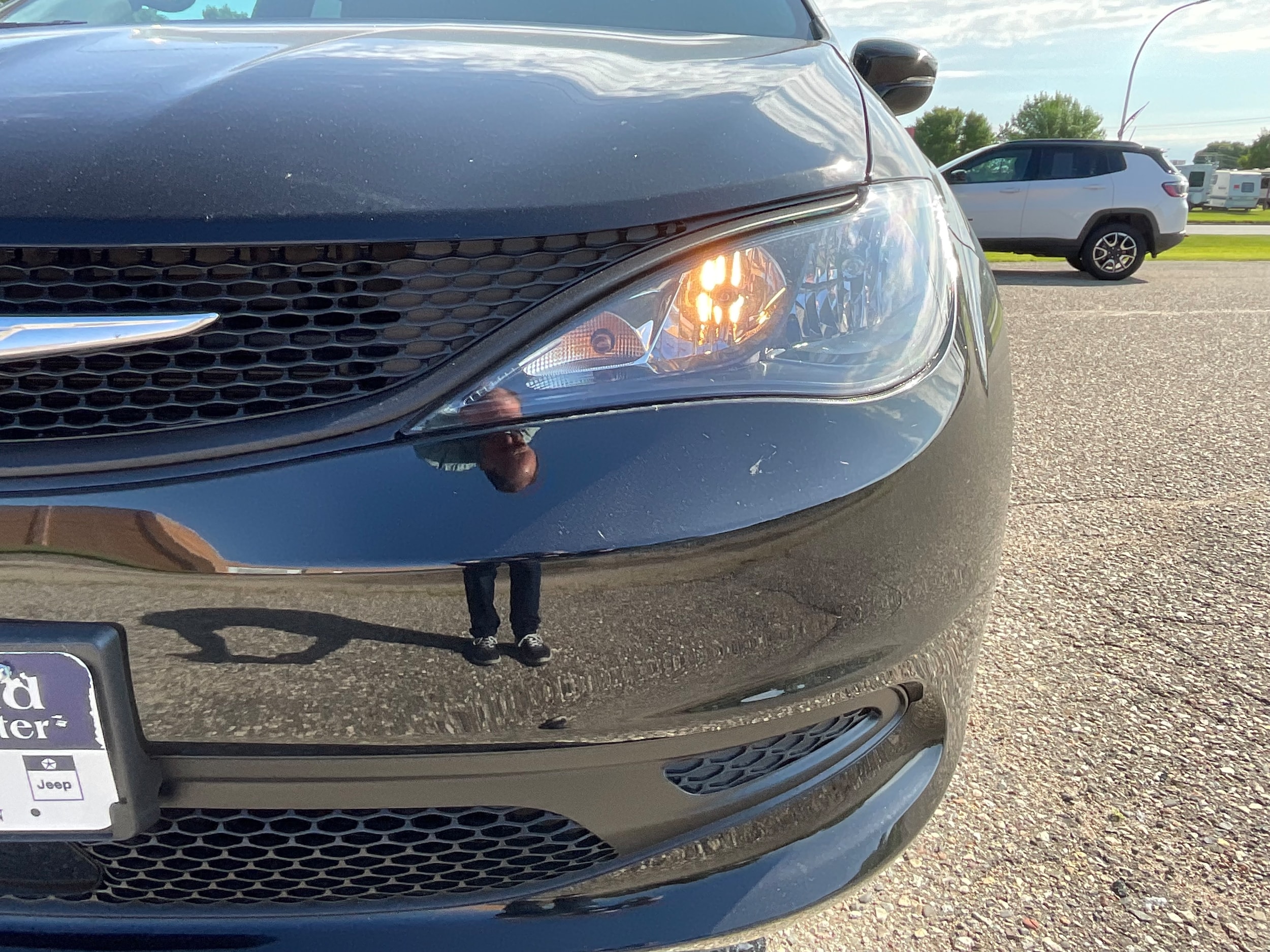 2026 Chrysler Voyager LX - Photo 10