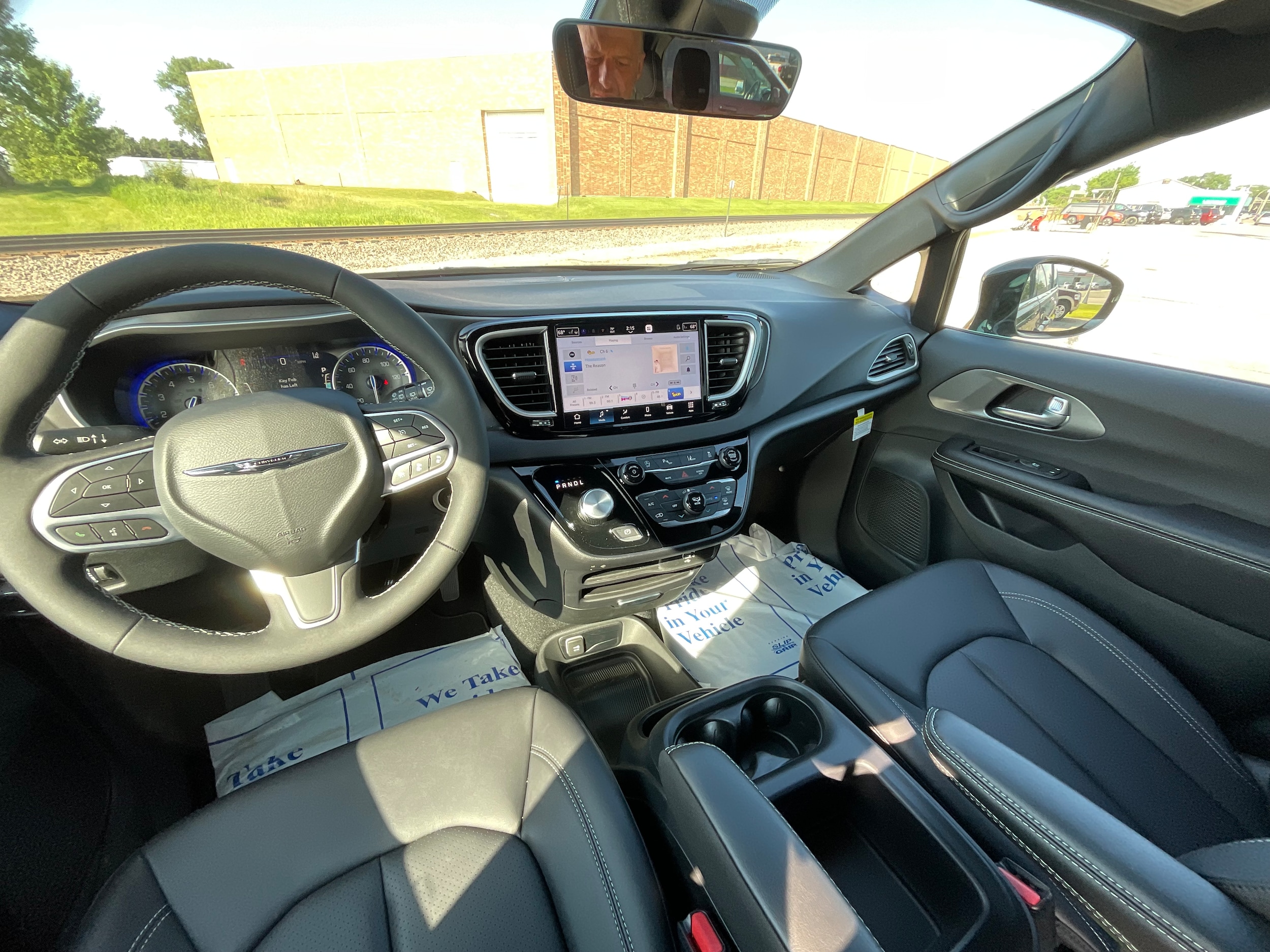 2026 Chrysler Voyager LX - Photo 23