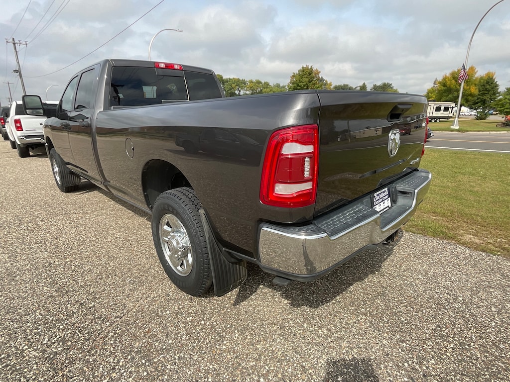 2024 Ram 3500 Tradesman photo 2