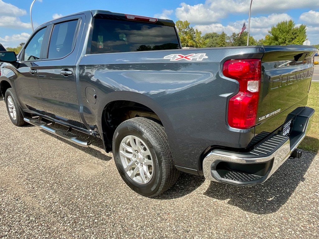 2022 Chevrolet Silverado 1500 photo 4