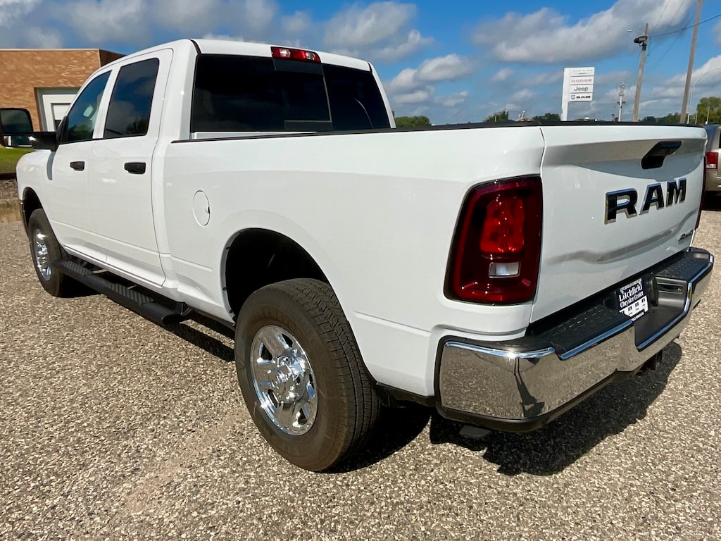2026 Ram 3500 Tradesman photo 4