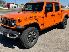 2025 Jeep Gladiator LEATHER SEATING JOOSE PKG 7700LB MAX TOW $46740 Pickup