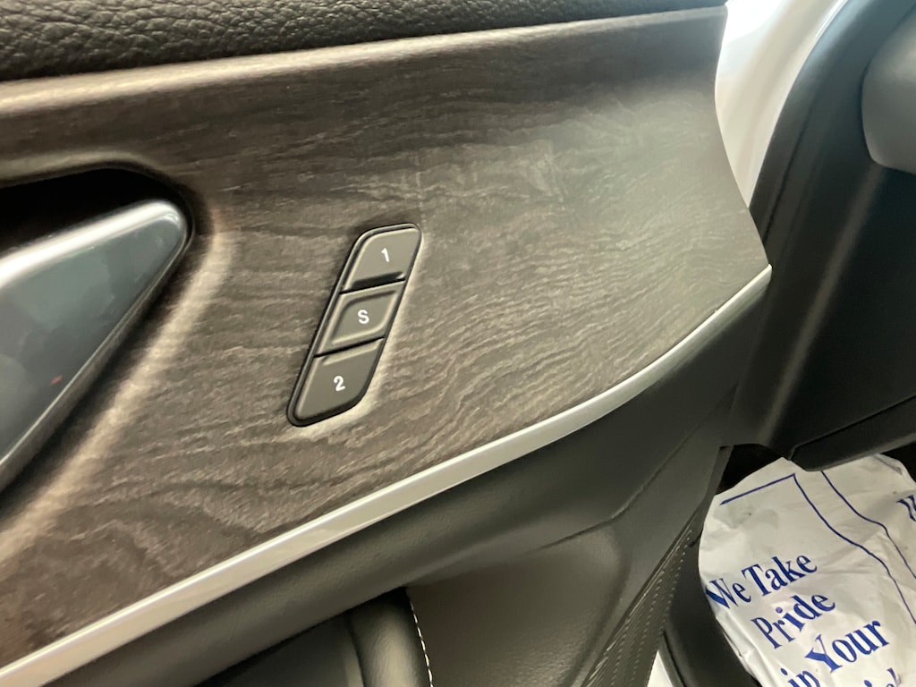 2025 Jeep Grand Cherokee Limited photo 4