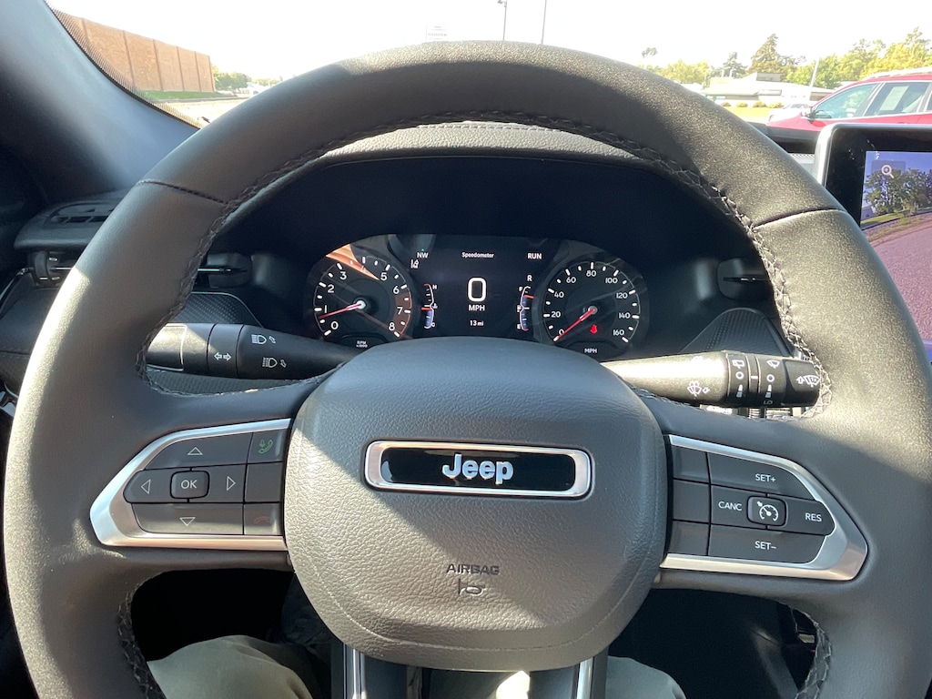 2026 Jeep Compass Latitude Altitude photo 3